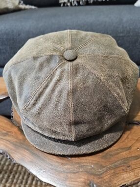Thomas Farthing London Brown Suede Flat Cap / Newsboy Hat - Size M 57 7 1/8